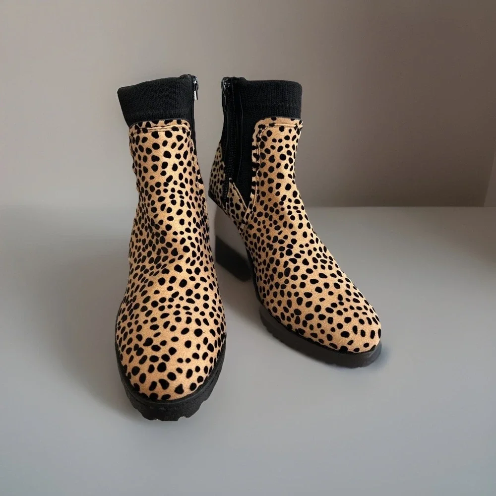 Qupid Womens Ankle Boots Sz 8 Black Leopard Print Sock Booties Heel Zipper